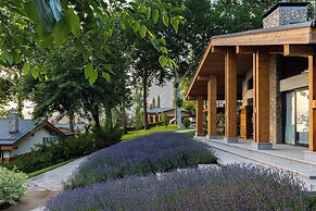 Burchmulla Resort & Chalets