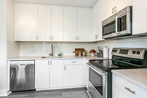 Big Easy Elegance 4BR Condo in NOLA