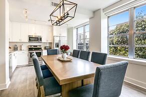 Big Easy Elegance 4BR Condo in NOLA