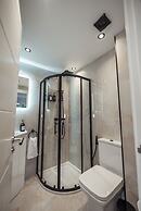 Exquisite 6 Bedroom Luxury Home