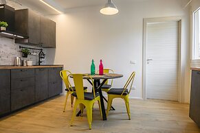 Sapiti Modern by Mmega