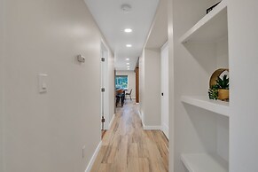 Pacific Northwest Retreat Duplex 3min from Seattle by RedAwning