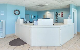 Phoenix All Suites West Hotel 402 1 Bedroom Condo by Redawning