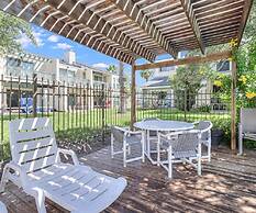 Tranquil Bay Rryc50 2 Bedroom Condo by RedAwning