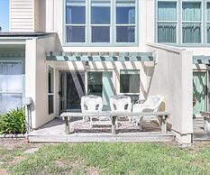 Tranquil Bay Rryc50 2 Bedroom Condo by RedAwning
