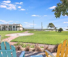 Tranquil Bay Rryc50 2 Bedroom Condo by RedAwning