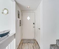 Tranquil Bay Rryc50 2 Bedroom Condo by RedAwning