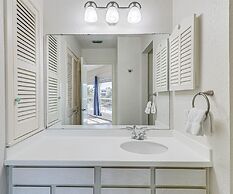 Tranquil Bay Rryc50 2 Bedroom Condo by RedAwning