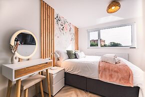 Luxurious 3-Bedroom Oasis Manchester