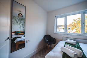 Luxurious 3-Bedroom Oasis Manchester