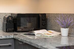 Apartment Siedmiogrodzka Wola by Renters