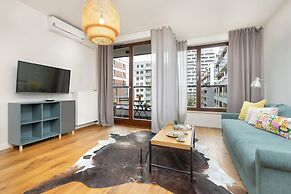 Apartment Siedmiogrodzka Wola by Renters