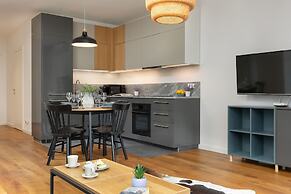 Apartment Siedmiogrodzka Wola by Renters