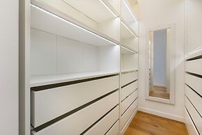 Apartment Siedmiogrodzka Wola by Renters