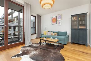 Apartment Siedmiogrodzka Wola by Renters