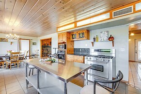 Spacious Arizona Retreat w/ Deck & Mountain Views!