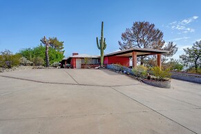 Spacious Arizona Retreat w/ Deck & Mountain Views!