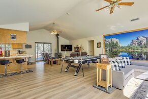 Pet Friendly Mariposa Retreat w/ Spacious Patio!