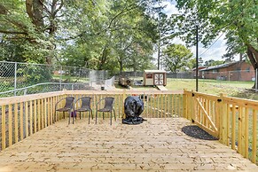 Cozy Greensboro Vacation Rental w/ Deck & Fire Pit