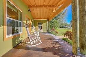 Fort Pierce Home w/ Screened-in Porch & Gas Grill!