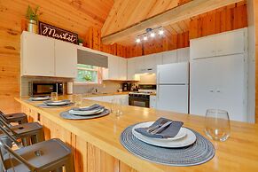 Serene Fancy Gap Cabin Retreat in Private Setting!