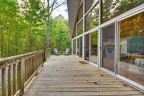 Serene Fancy Gap Cabin Retreat in Private Setting!