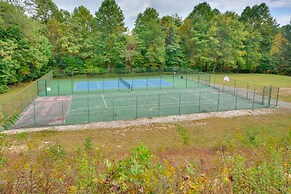 Serene Fancy Gap Cabin Retreat in Private Setting!