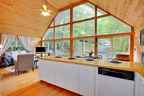 Serene Fancy Gap Cabin Retreat in Private Setting!
