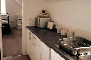 Kirriemuir -1bed Apartment -sleeps 2 -pet Friendly