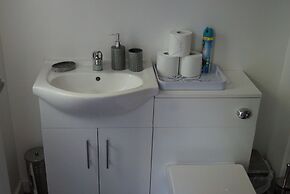 Kirriemuir -1bed Apartment -sleeps 2 -pet Friendly