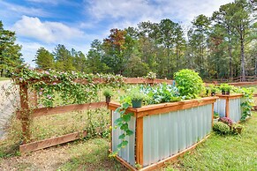 Rural Retreat w/ Covered Porch Near Jackson