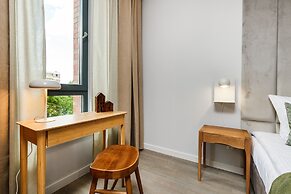 Scala Apartments by HappyStay