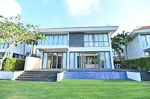 The Ocean Luxury Villa Da Nang