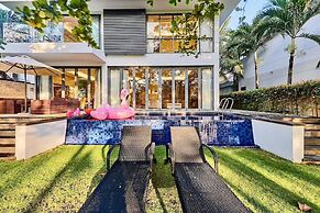 The Ocean Luxury Villa Da Nang