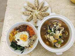 The Ocean Luxury Villa Da Nang