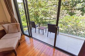 The Ocean Luxury Villa Da Nang