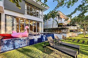 The Ocean Luxury Villa Da Nang