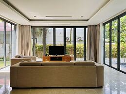 The Ocean Luxury Villa Da Nang