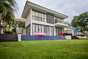 The Ocean Luxury Villa Da Nang