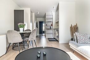 2 Bedroom Cozy City Apartment in Bromma