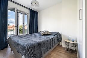 2 Bedroom Cozy City Apartment in Bromma