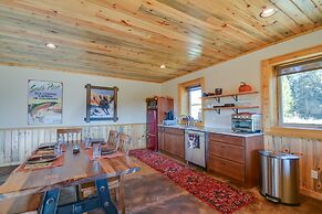 Cozy Alma Mountain Retreat: Fireplace & Grill