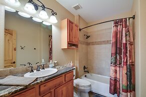 Cozy Alma Mountain Retreat: Fireplace & Grill