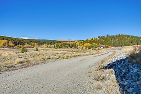 Cozy Alma Mountain Retreat: Fireplace & Grill