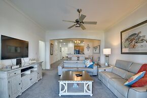 Spacious Palm Coast Condo: Balcony, Beach Access!