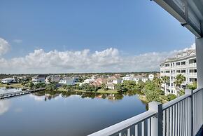 Spacious Palm Coast Condo: Balcony, Beach Access!