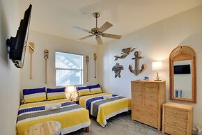 Spacious Palm Coast Condo: Balcony, Beach Access!