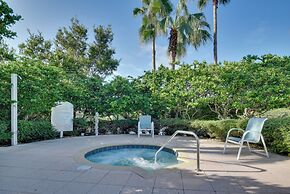 Spacious Palm Coast Condo: Balcony, Beach Access!