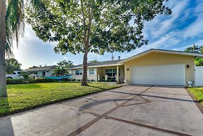 Largo House w/ Backyard Oasis & Proximity to Beach