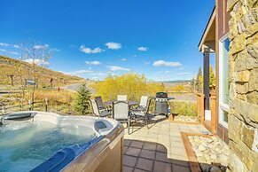 Ski-in/ski-out Granby Townhouse w/ Private Hot Tub
